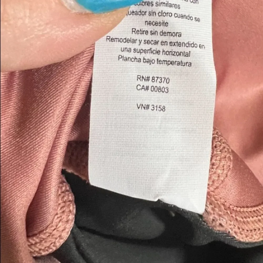 Alo Yoga‎ Leggings nwot
